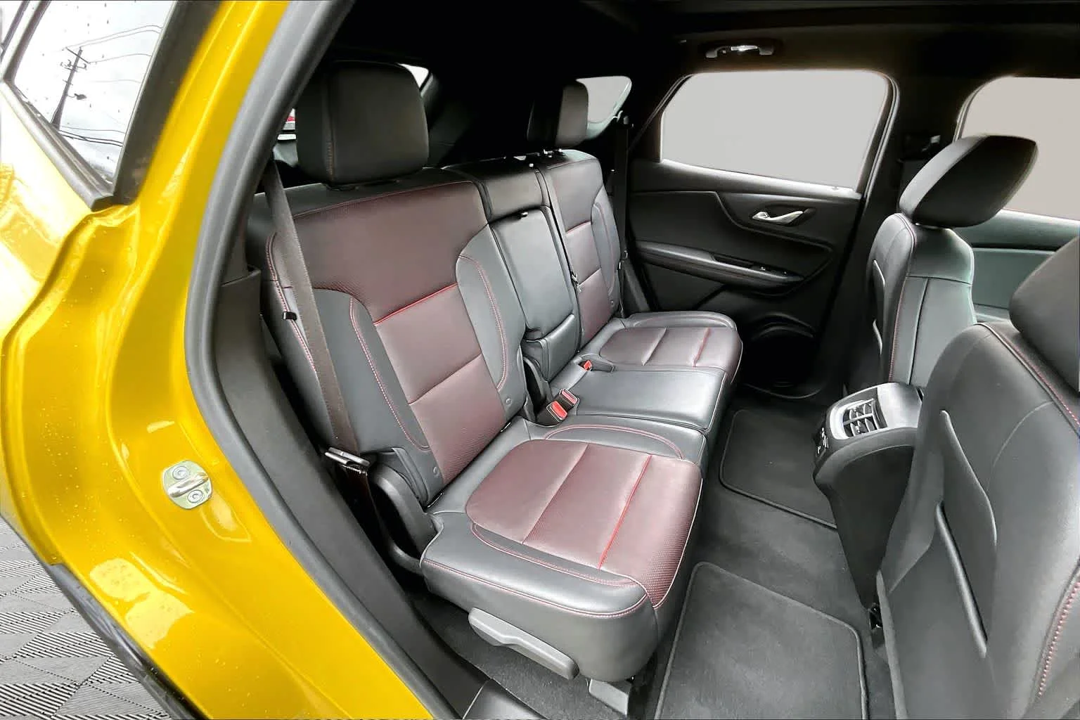 Used 2022 Nitro Yellow Metallic Chevrolet RS image 21
