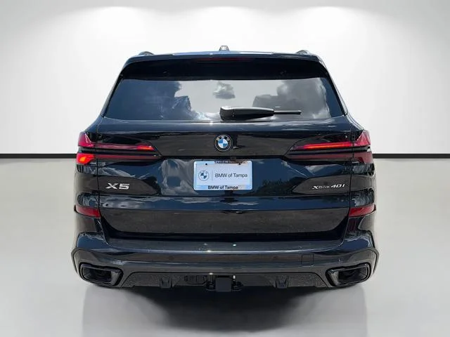 New 2026 Black Sapphire Metallic BMW xDrive40i image 4