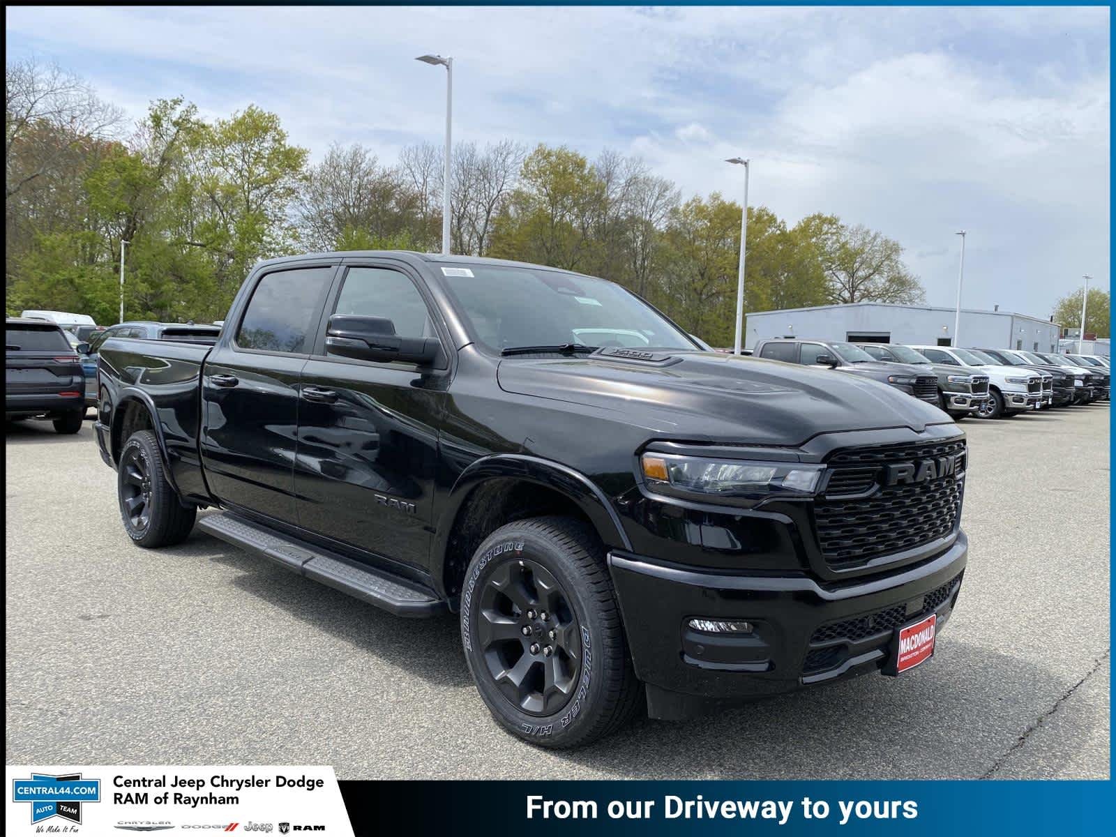 2026 RAM 1500 Big Horn/Lone Star 4x4 Crew Cab 6'4's photo