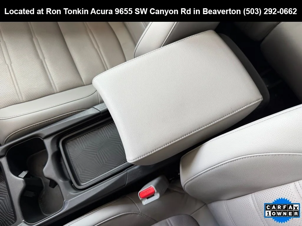 Used 2018 Obsidian Blue Pearl Honda Touring image 25