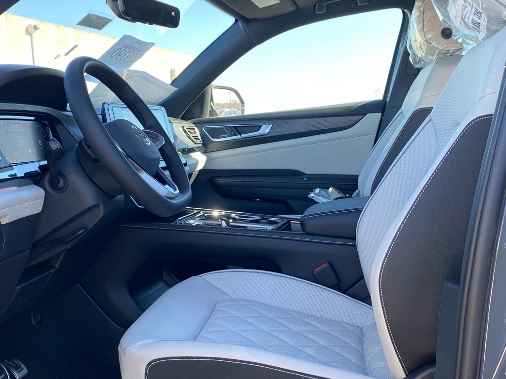 2026 Volkswagen Atlas Cross Sport SEL Premium R-LINE - Photo 9