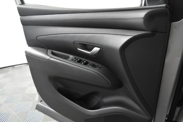 New 2026 Silver Hyundai SEL Premium AWD image 31
