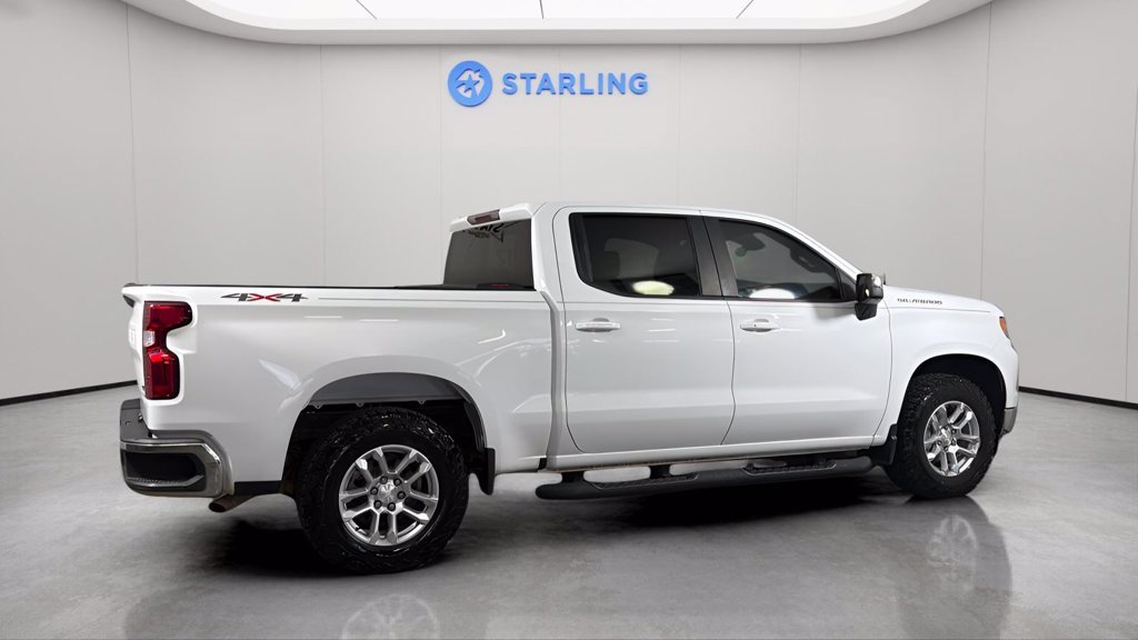 Used 2022 SUMMIT WHITE Chevrolet LT image 10