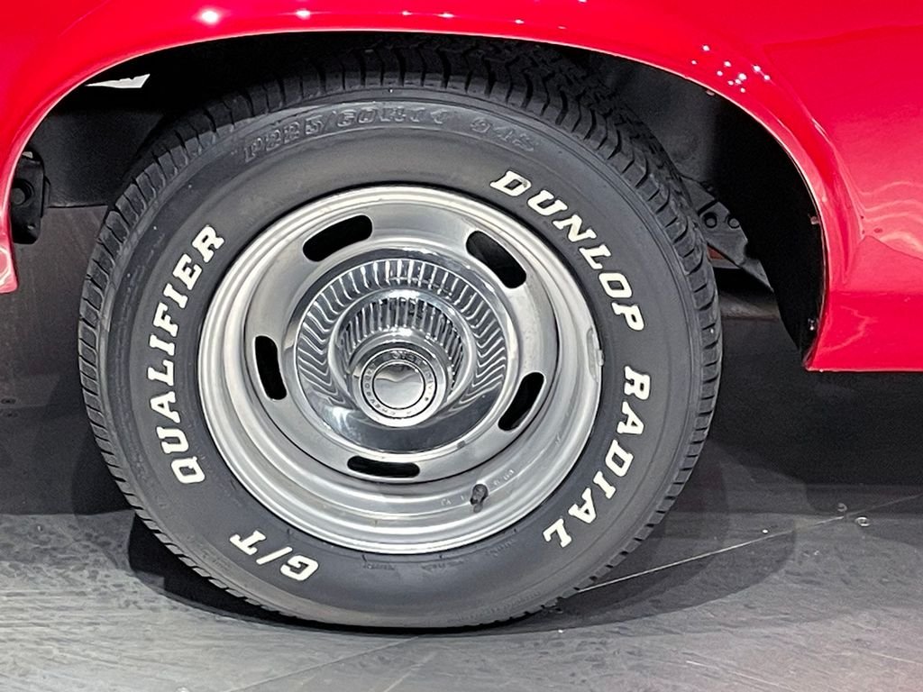 Used 1972 Red Chevrolet  image 13