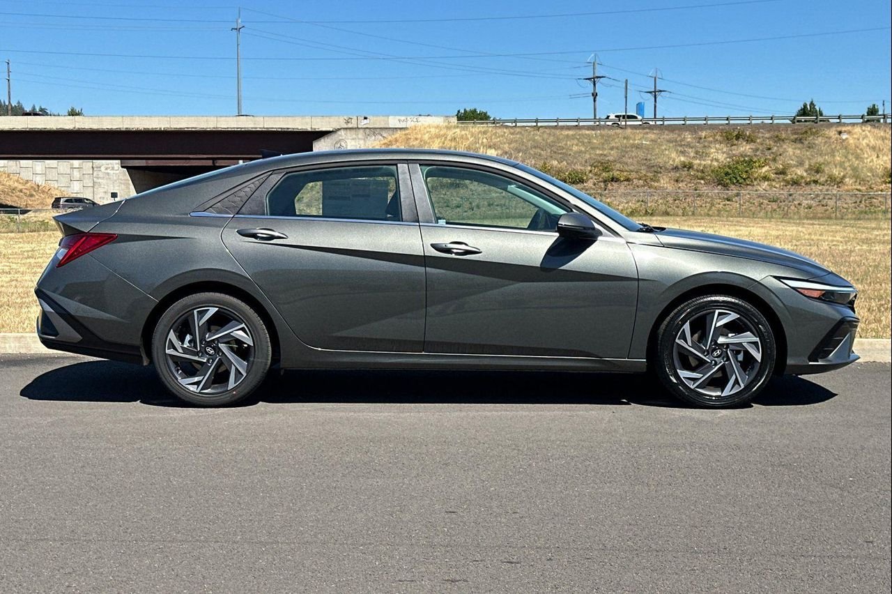 New 2026 Gray Hyundai Limited image 2