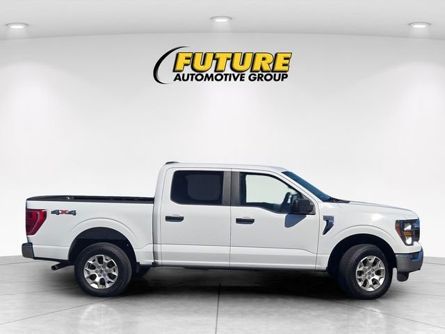 Used 2023 White Ford XLT image 3