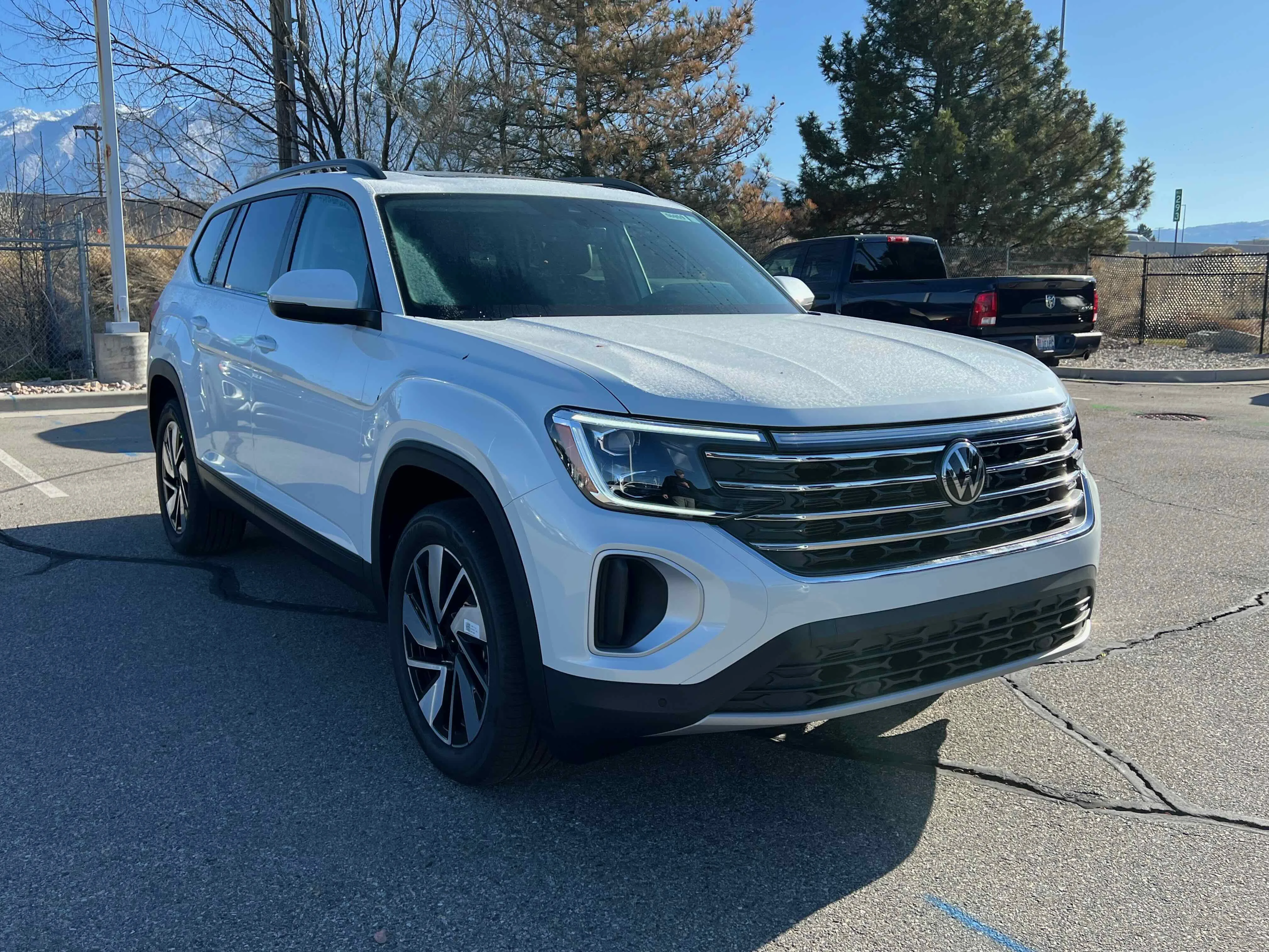 New 2026 Opal White Volkswagen 2.0T SE w/Technology image 6