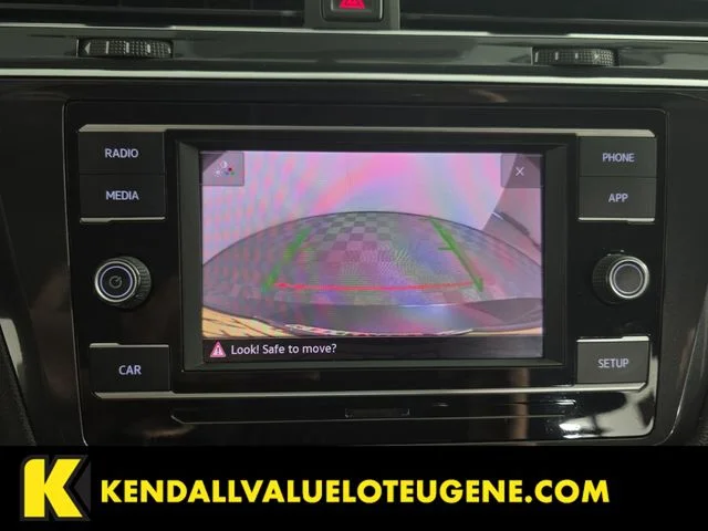 Used 2018  Volkswagen 2.0T S image 19