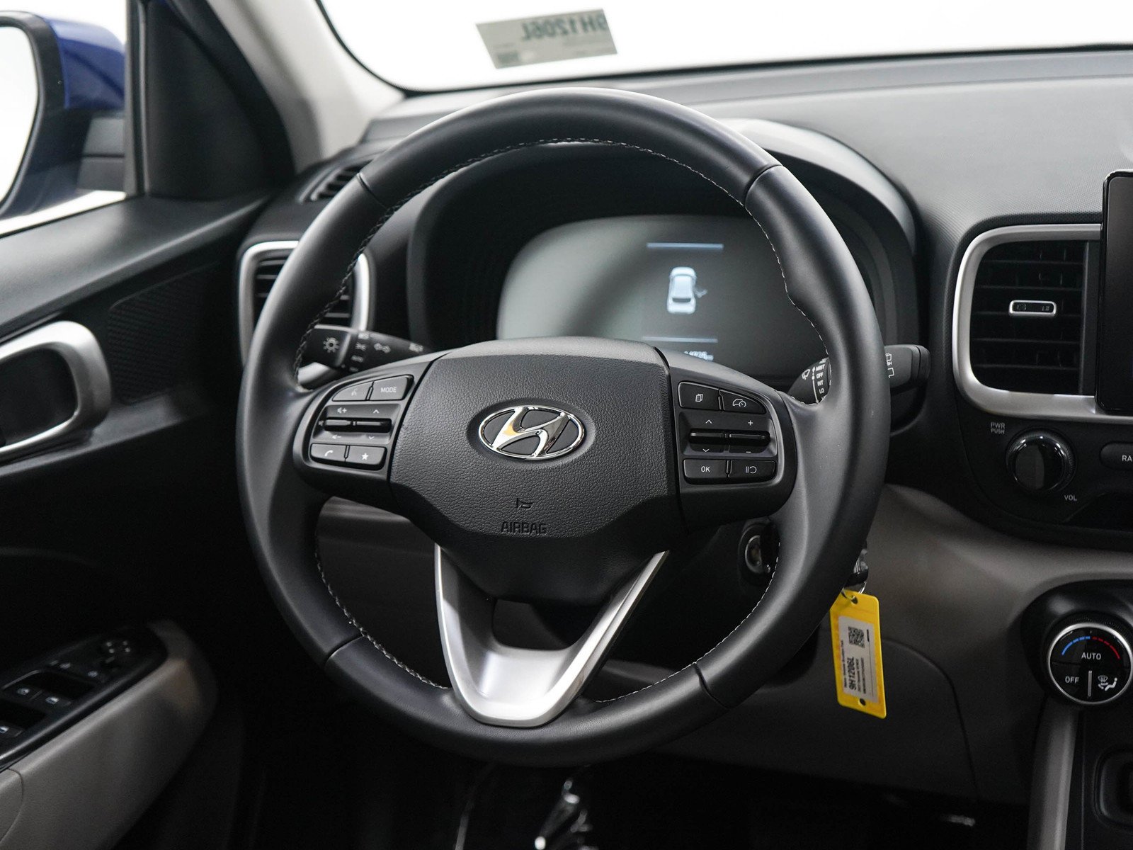 2023 Hyundai Venue SEL - Photo 15