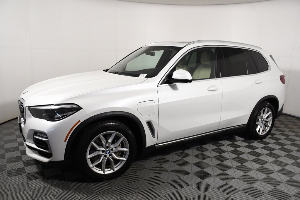 Used 2021 BMW X5 45e with VIN 5UXTA6C04M9H87384 for sale in Richfield, Minnesota