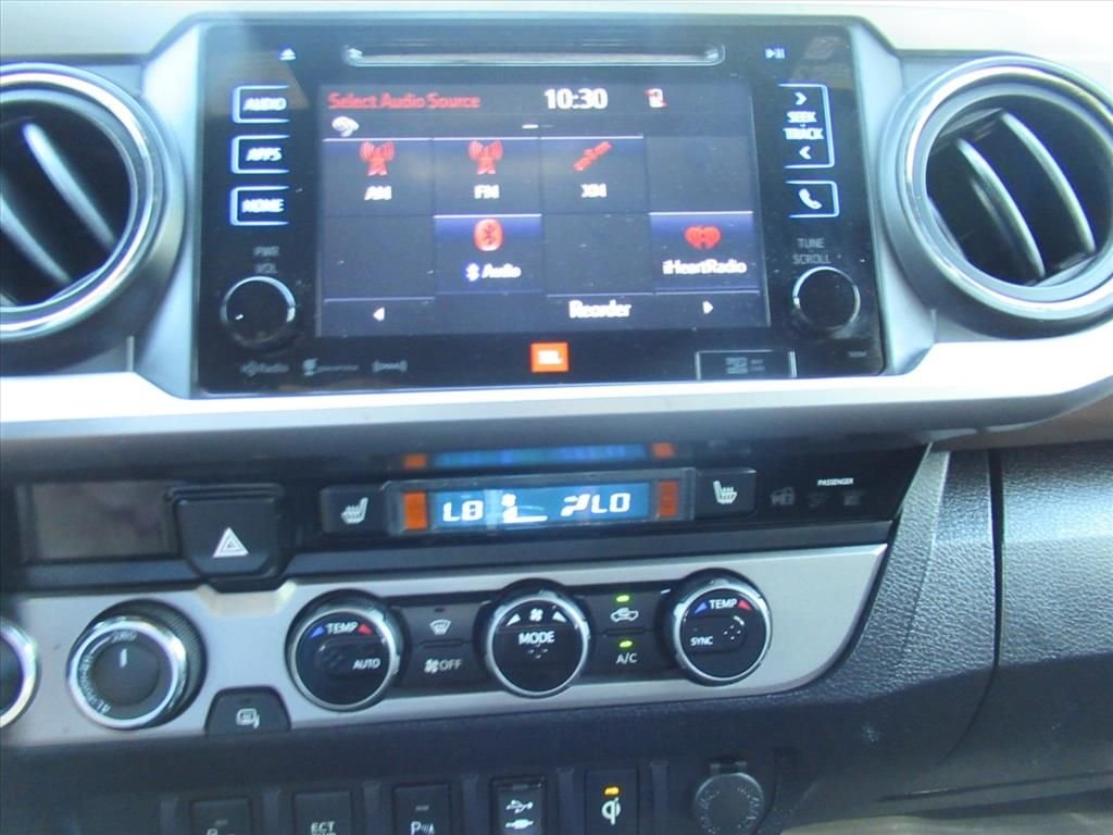 Used 2017 Silver Toyota Limited image 26