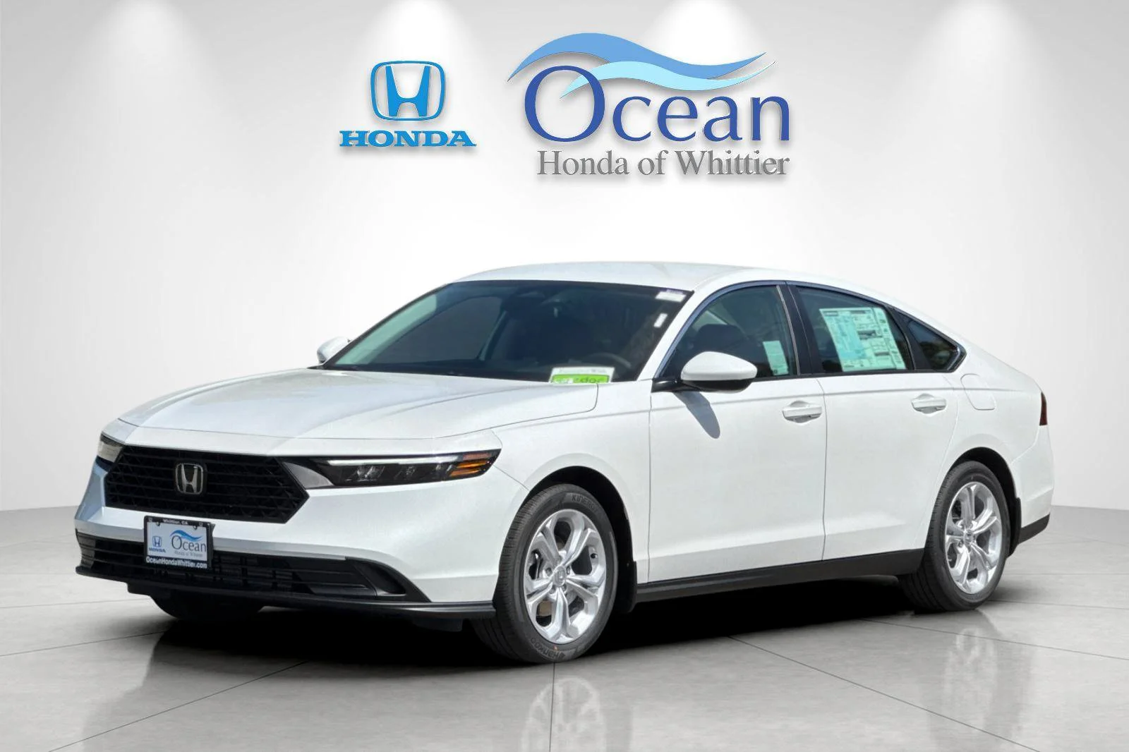 New 2026 Platinum White Pearl Honda LX image 8