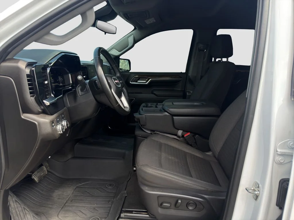2024 GMC Sierra 1500 Elevation - Photo 9