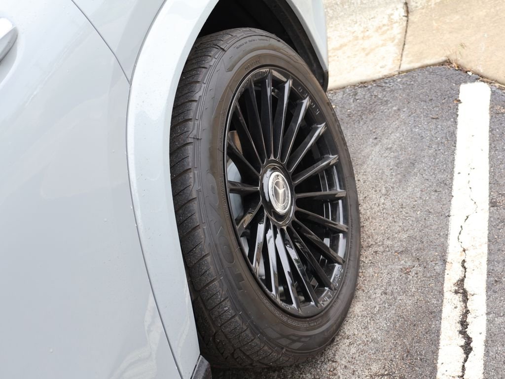 Used 2024 MANUFAKTUR Alpine Gray Mercedes-Benz GLS 580 image 39