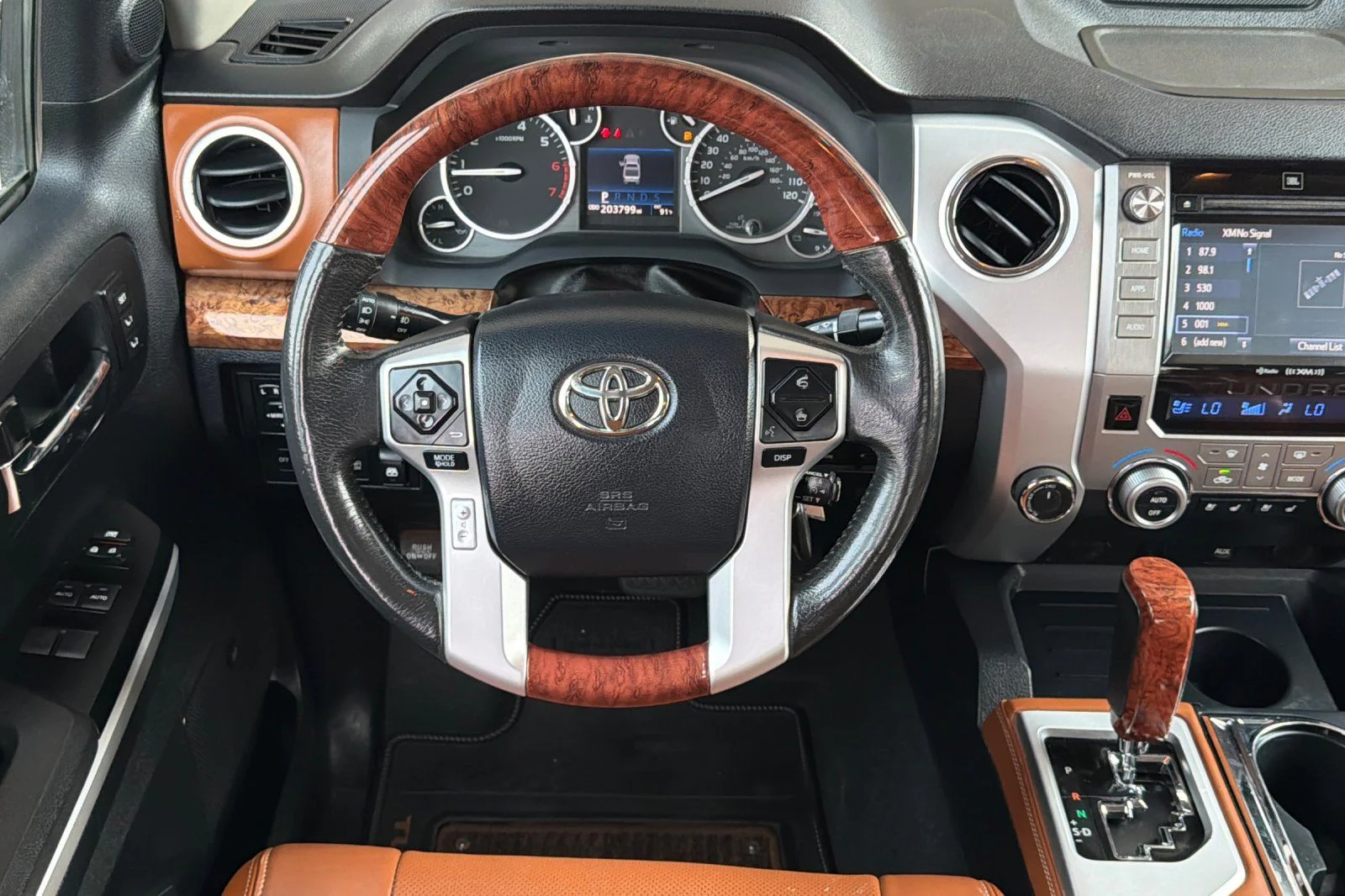 Used 2016 White Toyota 1794 image 18