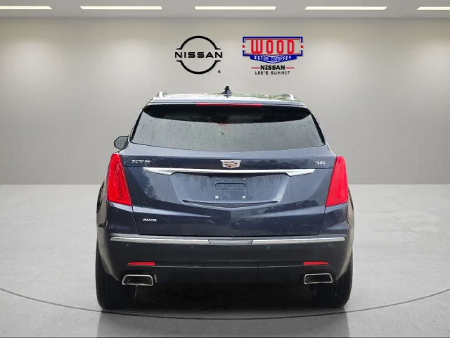 Used 2019 Harbor Blue Metallic Cadillac Luxury image 3