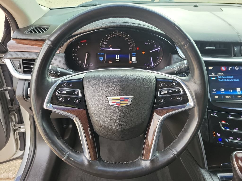 2017 Cadillac XTS Luxury - Photo 18