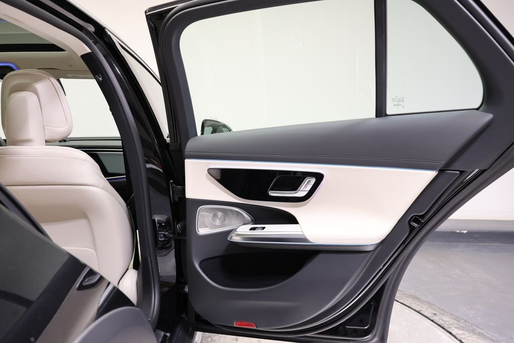 New 2026 Obsidian Black Metallic Mercedes-Benz E 450 image 46