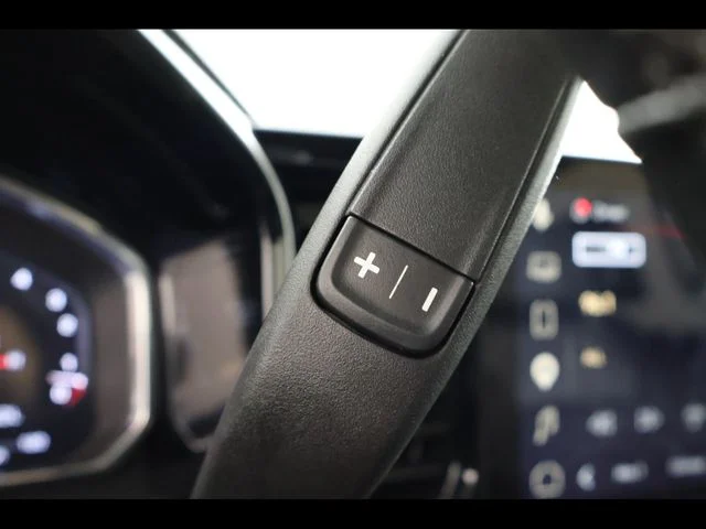 Used 2026 Silver GMC SLT image 21