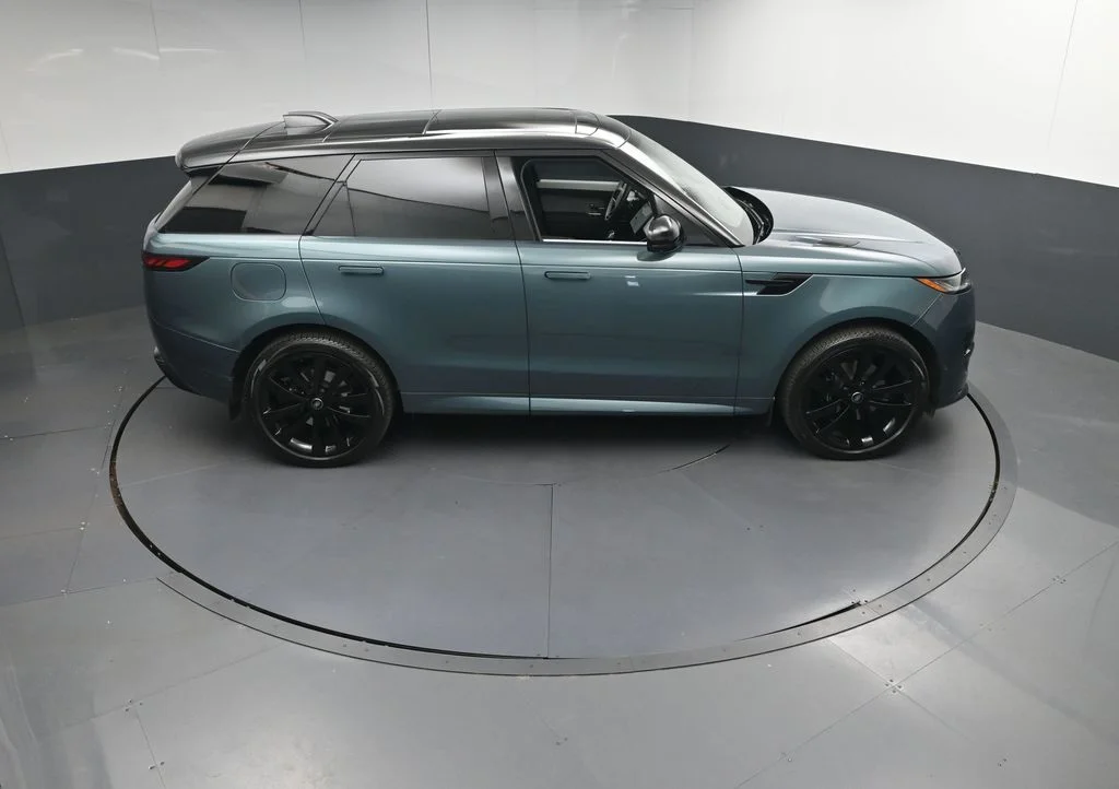 Certified Used 2024 Green Land Rover Dynamic SE image 36