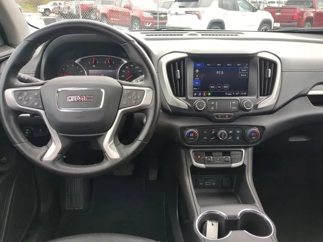 Used 2024 Downpour Metallic GMC SLT image 15