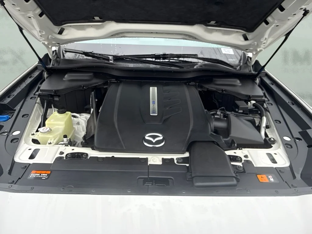 Used 2024 White Mazda Preferred image 20