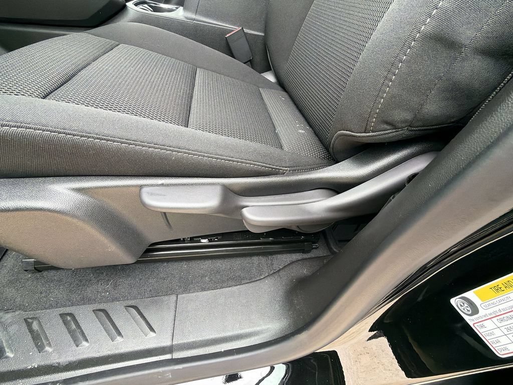 New 2026 Onyx Black GMC Elevation image 18