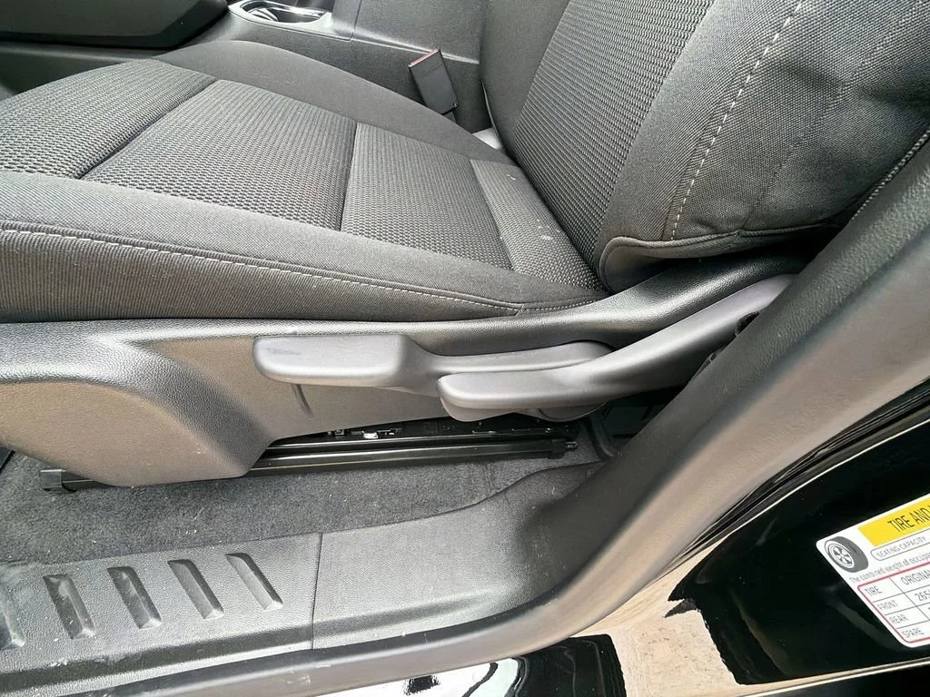 New 2026 Onyx Black GMC Elevation image 18
