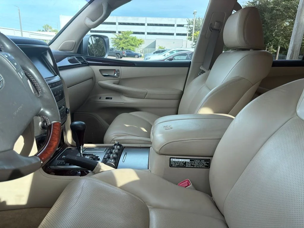 Used 2011 Silver Lexus 570 image 7