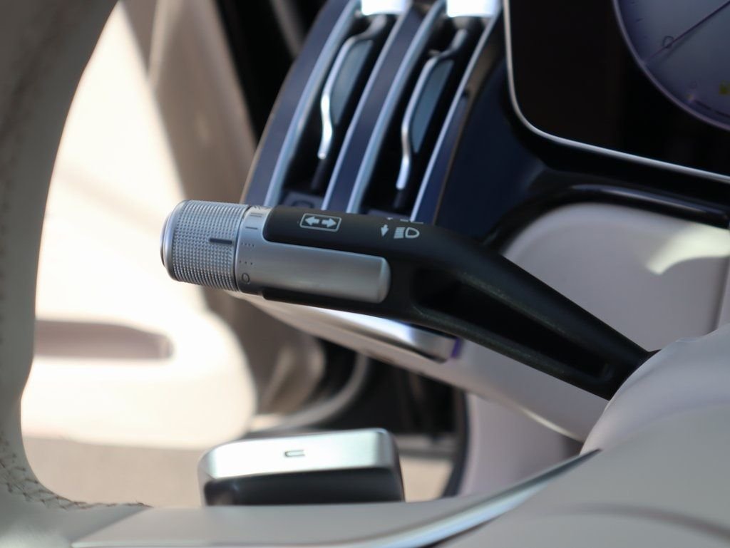 New 2026 Obsidian Black Metallic Mercedes-Benz S 580 image 35