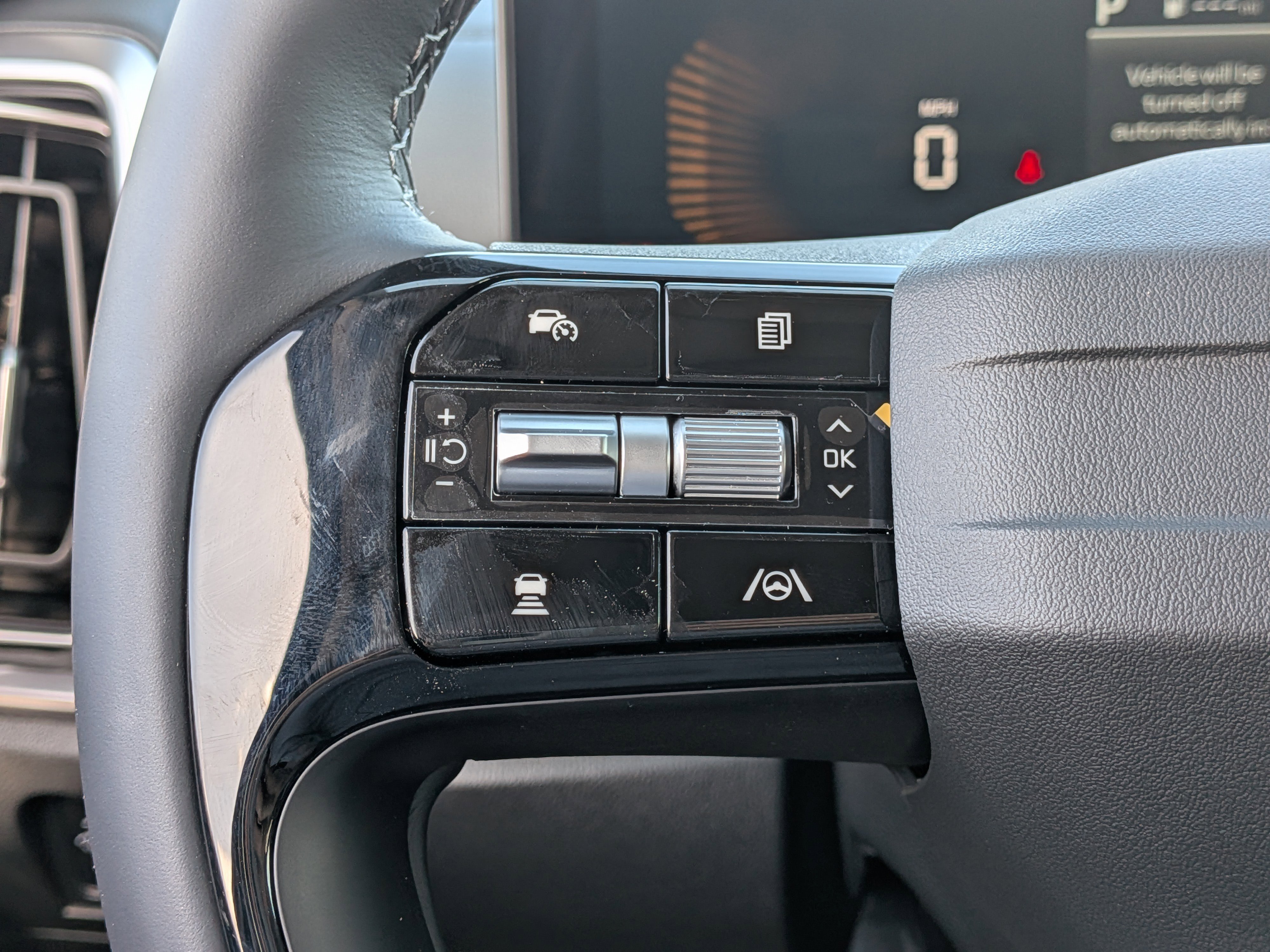 New 2026 Wolf Gray Kia S image 28