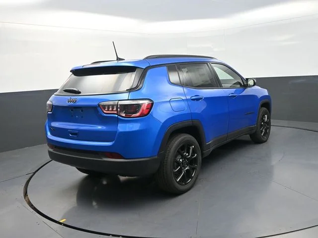 New 2026 Hydro Blue Pearlcoat Jeep Latitude image 9