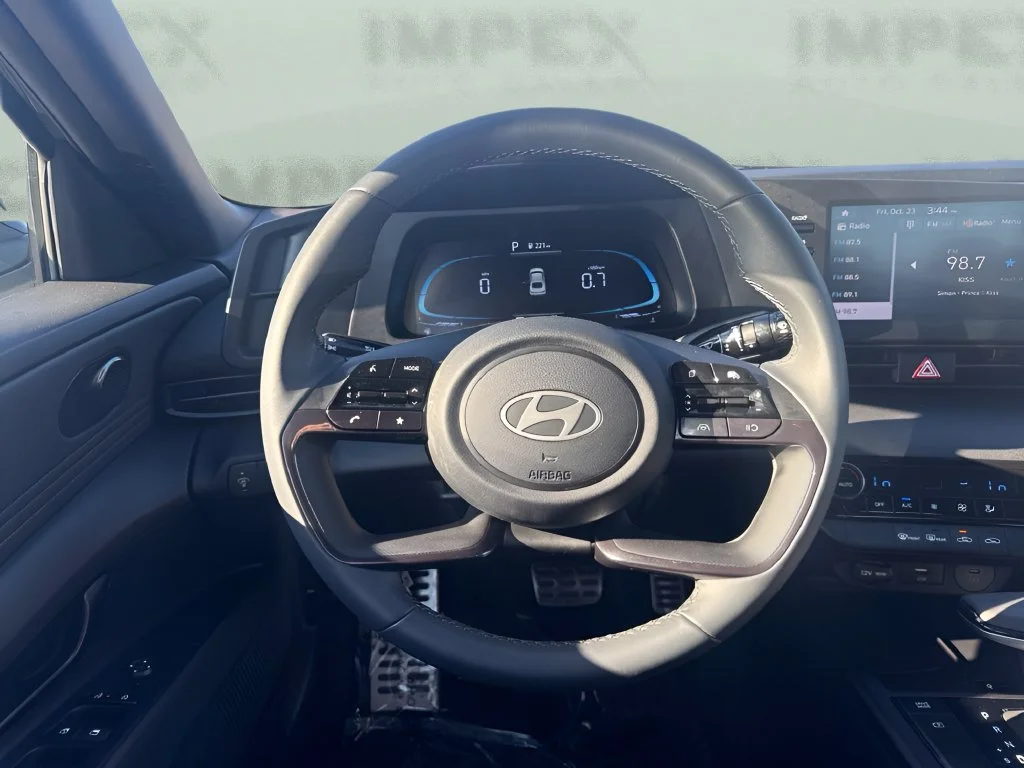 Used 2026 Gray Hyundai SEL Sport image 12