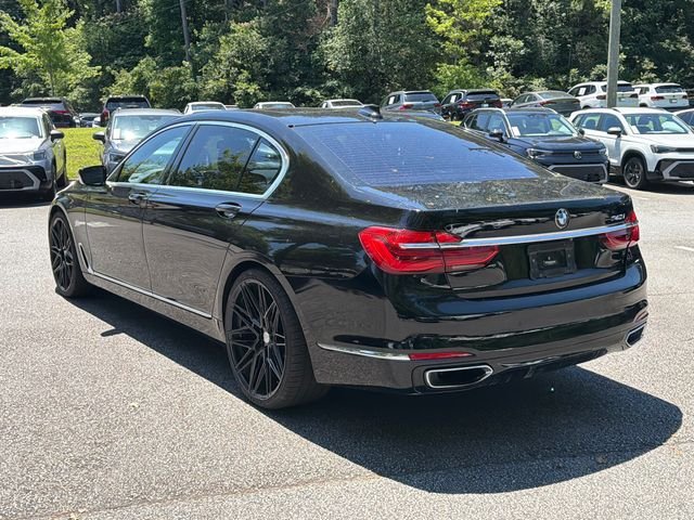 Used 2019 Black BMW 740i image 7
