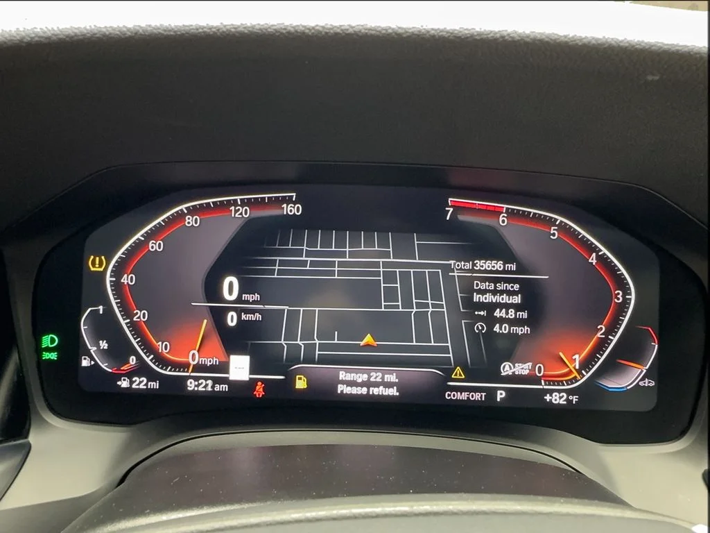 Used 2022 Black BMW 330i image 41