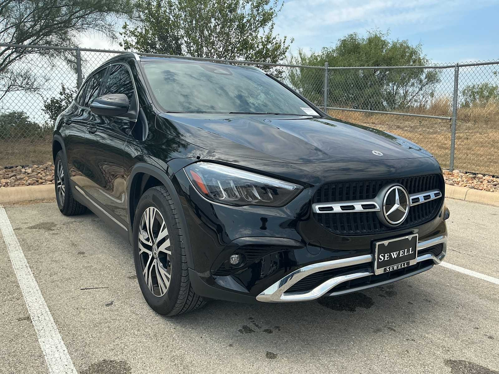 Certified Used 2026 Night Black Mercedes-Benz GLA 250 image 3