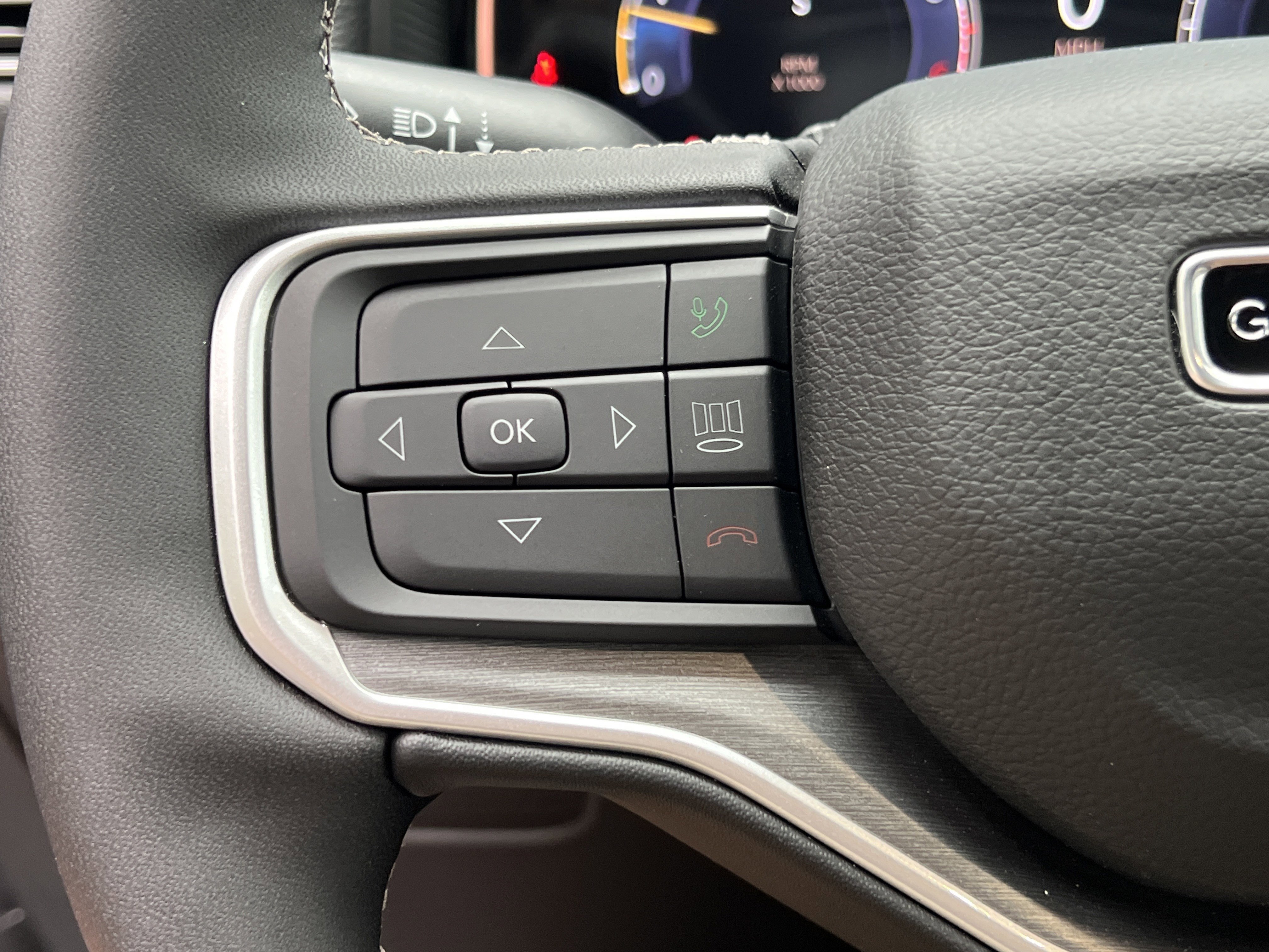 New 2026 Silver Zynith Jeep Limited Altitude image 26