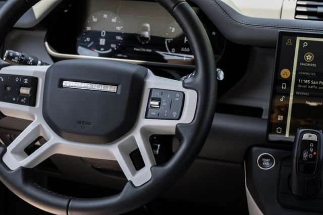 Used 2026 Blue Land Rover S image 22