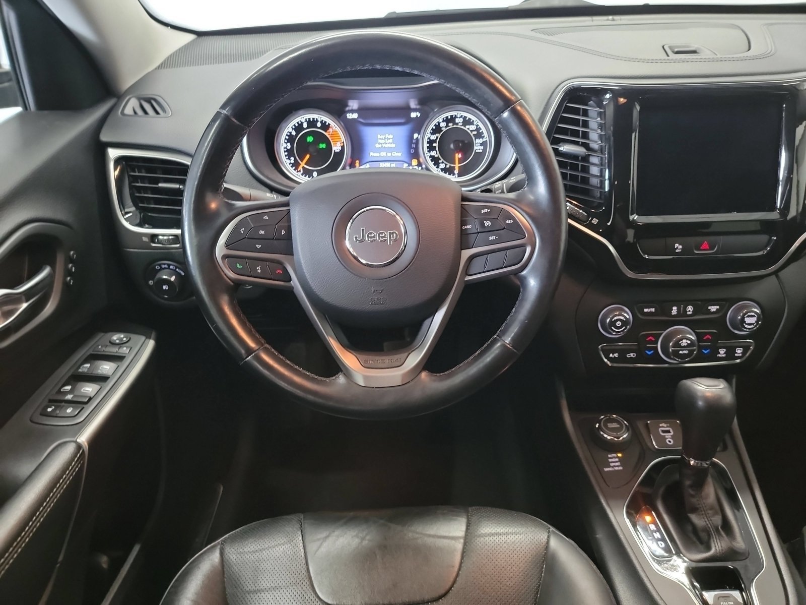 Used 2020 Velvet Red Pearlcoat Jeep Limited image 15