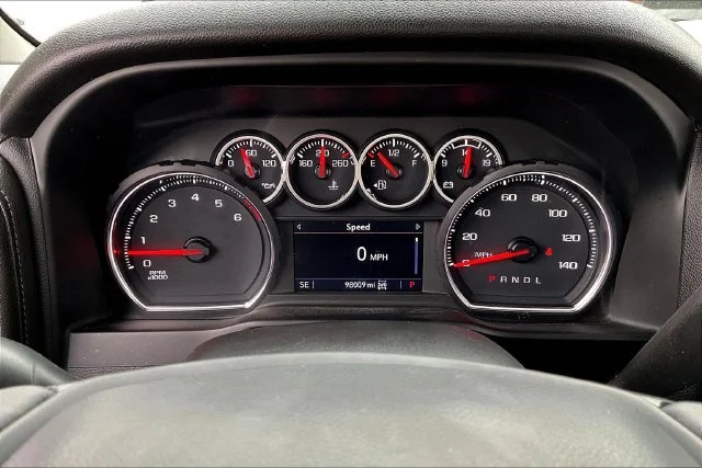 Used 2022 Blue Chevrolet RST image 14