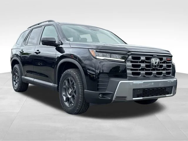 2026 Honda Pilot TrailSport AWD's photo