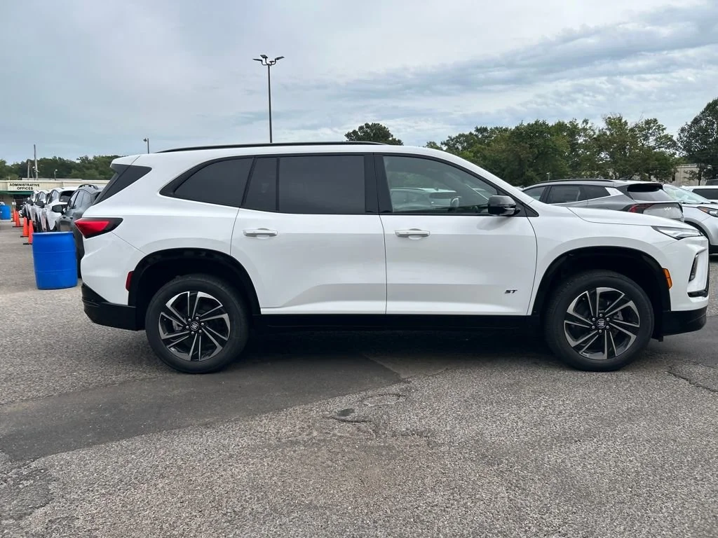 2026 Buick Enclave Sport Touring - Photo 7