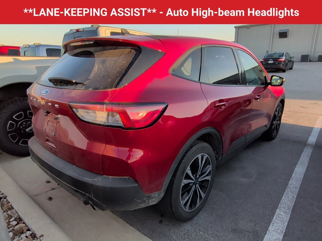 Used 2022 Rapid Red Metallic Tinted Clearcoat Ford SE image 6