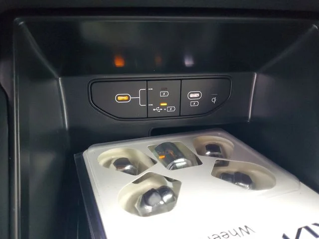 New 2025 Panthera Metal Kia S image 19