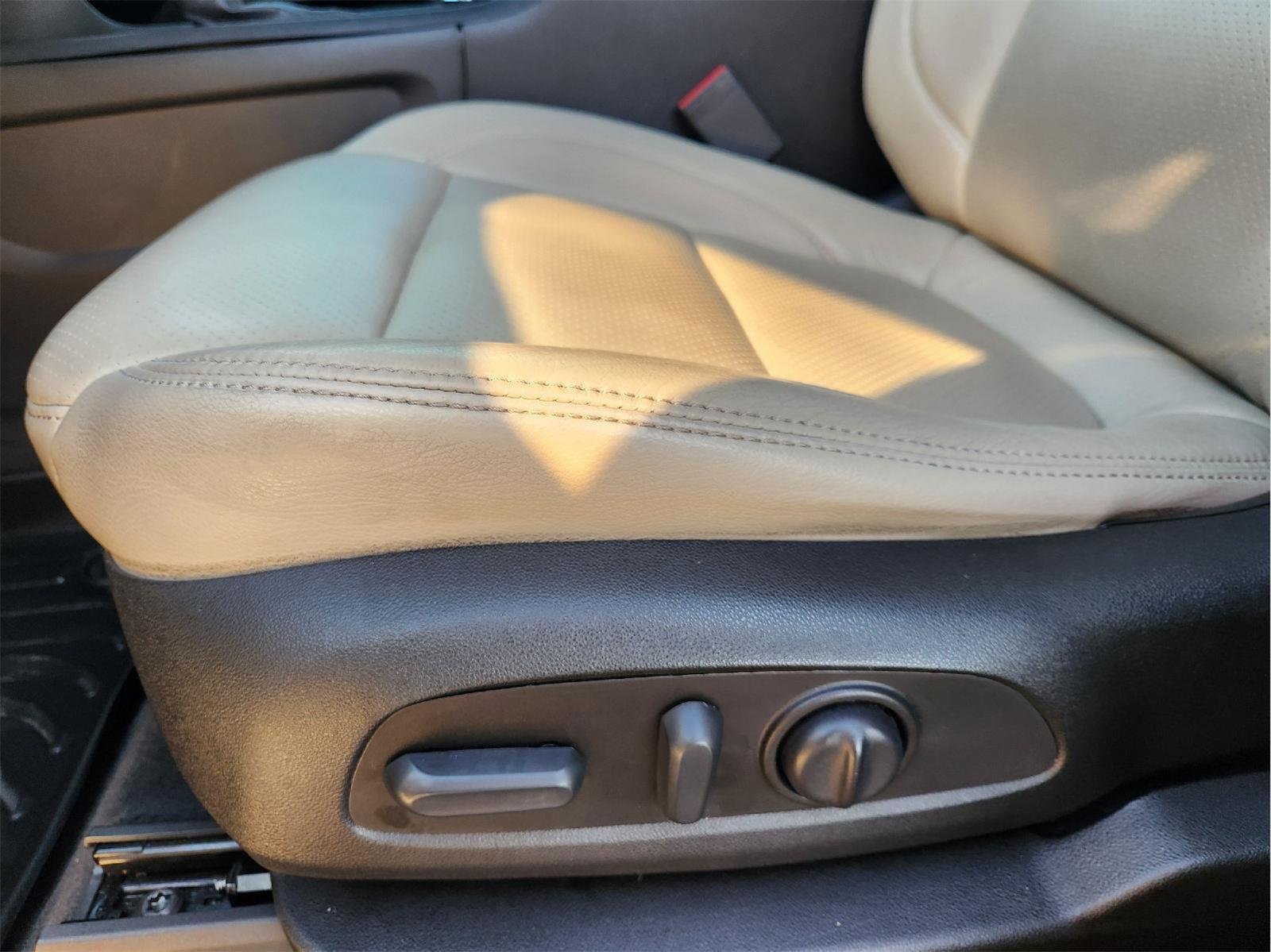2022 Chevrolet Traverse LT Cloth Gray at Mac Haik Chevrolet