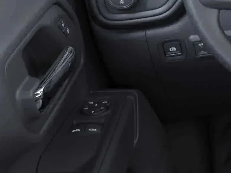 New 2026 Summit White GMC Pro image 17