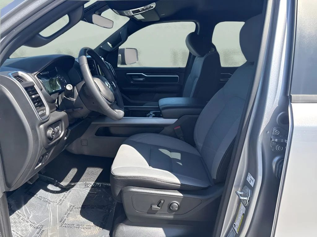 Used 2025 Silver Ram Big Horn/Lone Star image 9