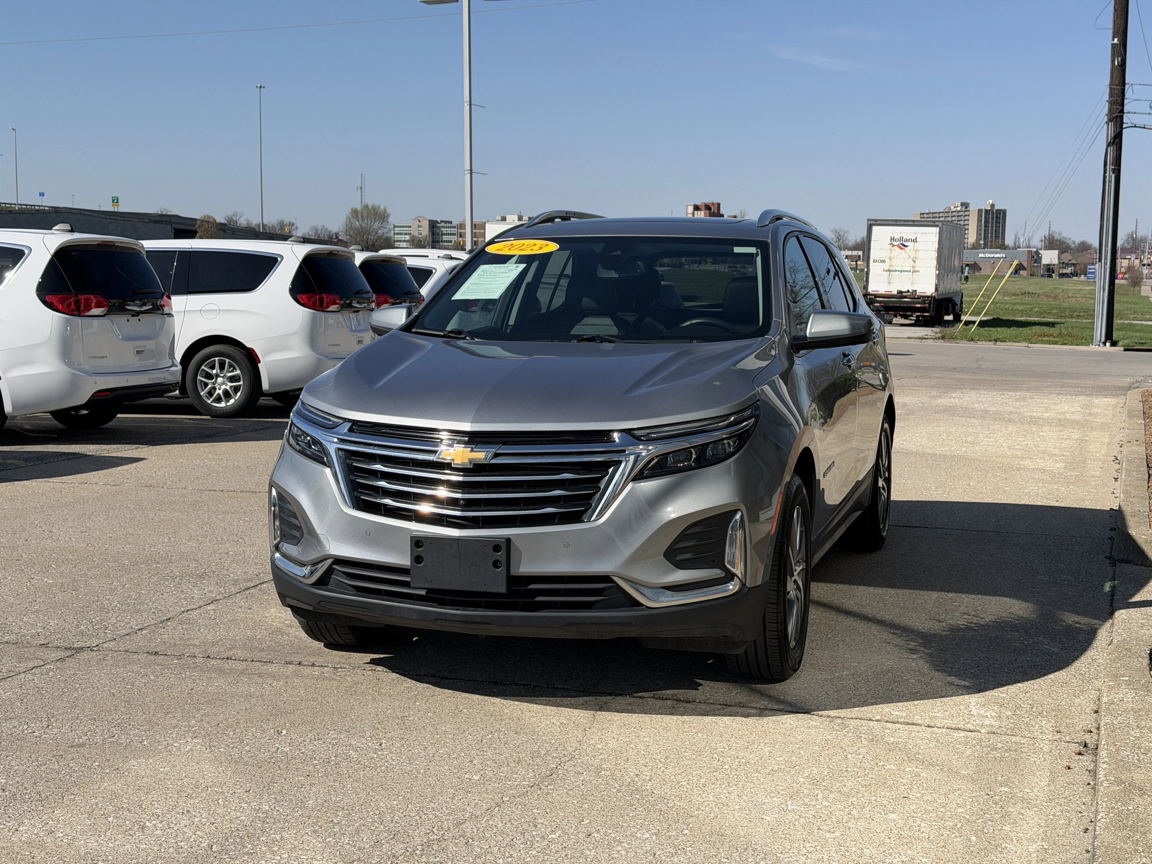 Used 2023 Sterling Gray Metallic Chevrolet Premier image 18