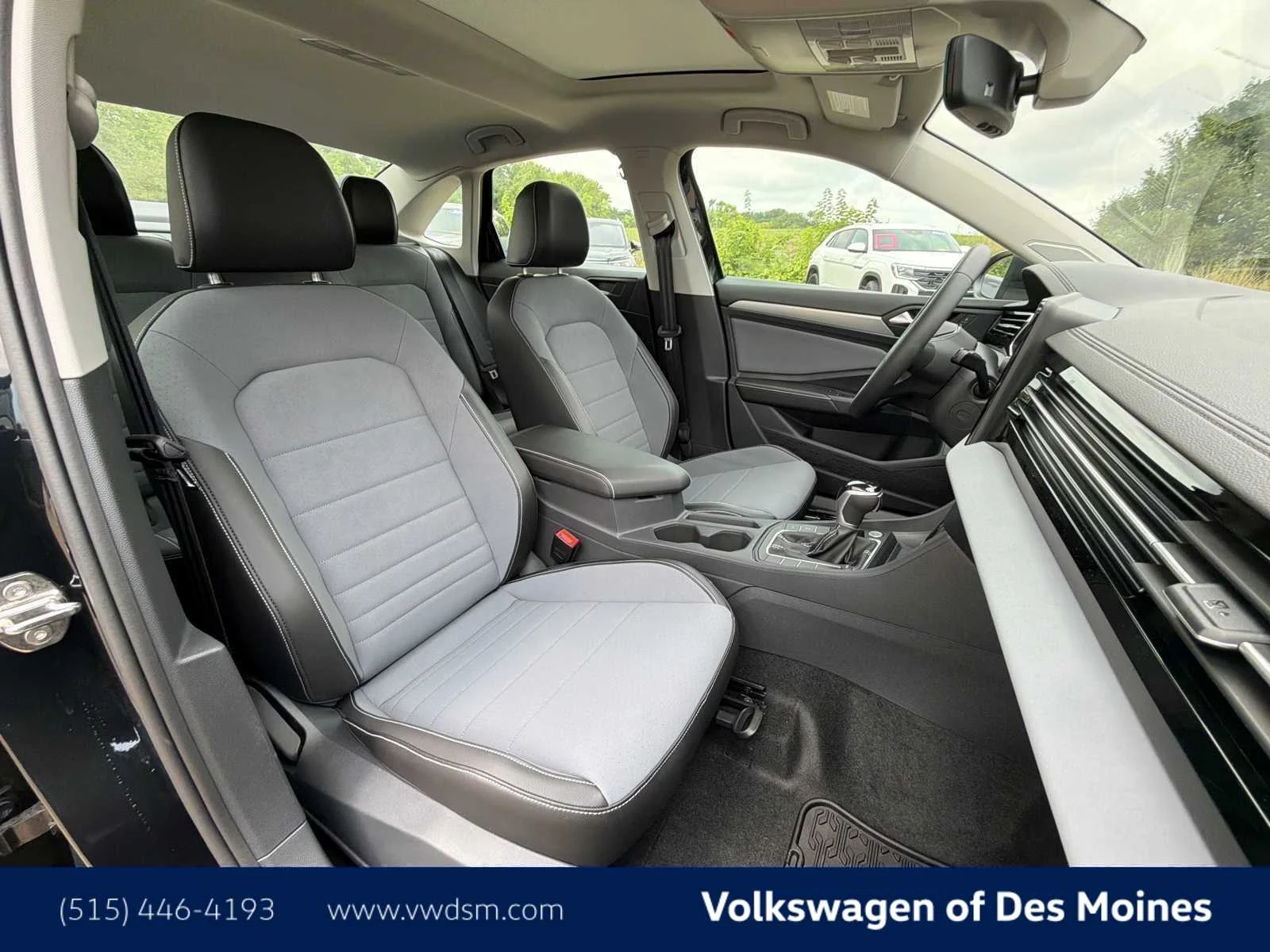 2026 Volkswagen Jetta SE - Photo 13