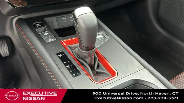 Used 2025 Black Nissan SR image 19
